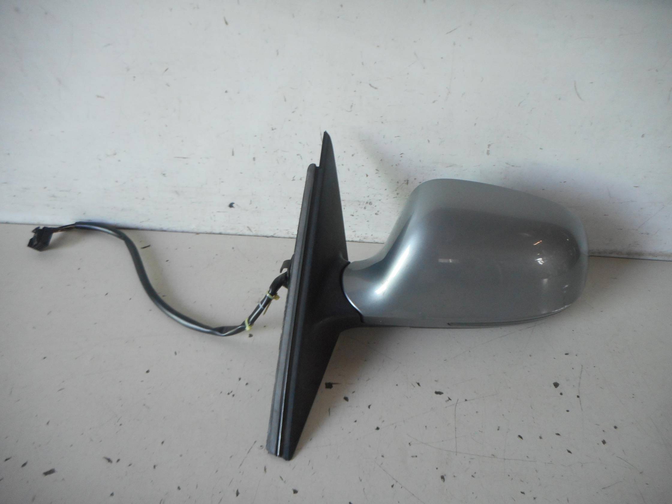 Retrovisore est. regolaz. elettr. sx.